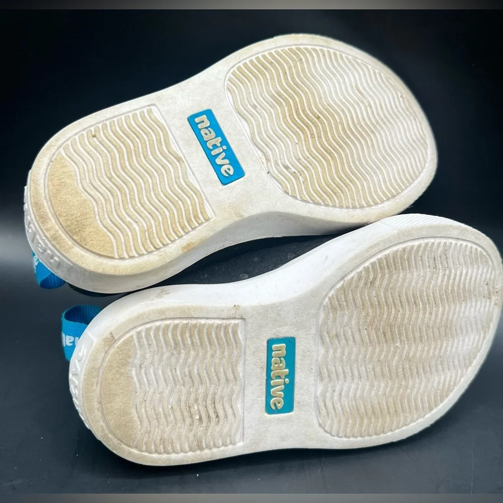 Native Black and Blue Kids Shoes-Size:C6‎
